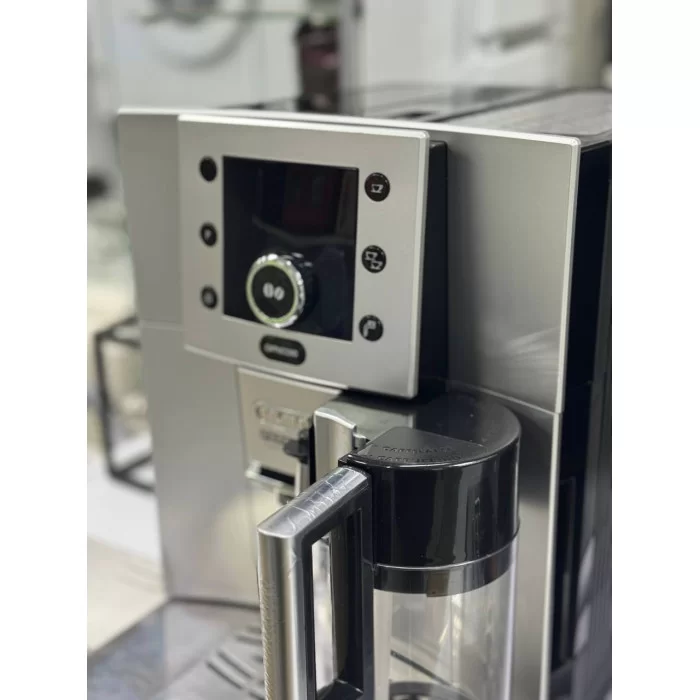 Кофемашина DeLonghi Perfecta Cappuccino ESAM 5500.S Б/У
